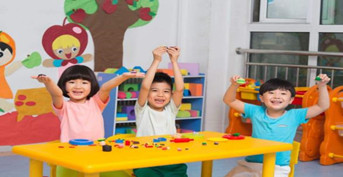 教(jiào)育部：纠正幼儿园“小(xiǎo)学化(huà)” 要(yào)以游戏为基本活(huó)动