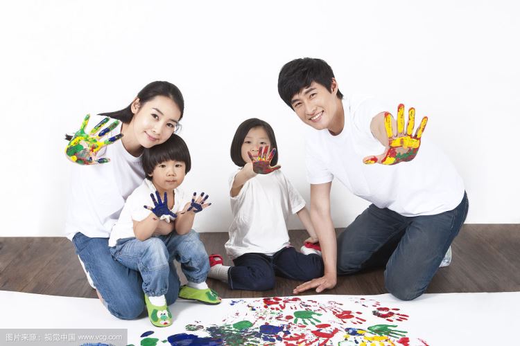 李嘉誠：一個人(rén)事(shì)業上再大(dà)的成(chéng)功也(yě)彌補(bǔ)不了教(jiào)育子女失敗的遺憾！