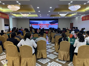 如(rú)何養(yǎng)育孩(hái)子高情商